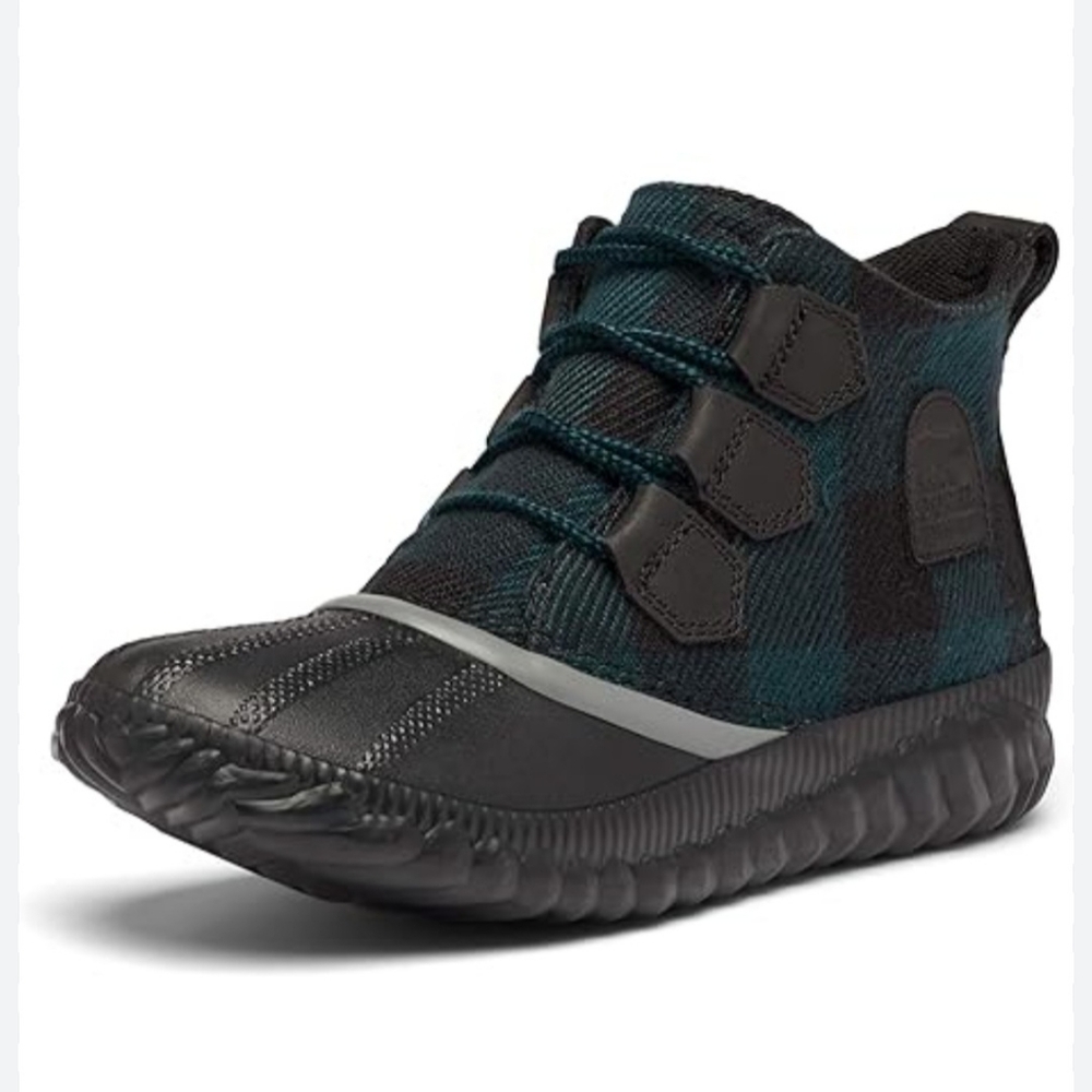 Sorel Ankle Boots in Black and Teal
